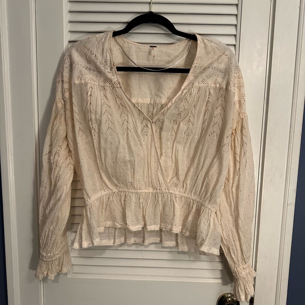 Mint-Condition Free People Cream Ruffle Blouse